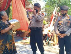 Samapta Berkah Polres Ponorogo, Bagikan Puluhan Paket Sembako Kepada Lansia