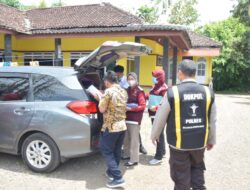RS. Bhayangkara dan Dokkes Polres Bondowoso Home Visit kepada anggota POLRI.