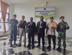 Dansatgas Yonif R 514/SY Hadiri Acara Pelantikan Sekda dan Peresmian Gedung Sekolah Menengah Teologi Kristen (SMTK) “Tuani Sion Kenyam” Di Kabupaten Nduga.