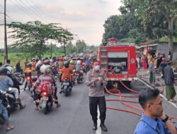 Polisi Gerak Cepat Tangani Kebakaran Warung Kopi di Tenggarang Bondowoso