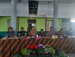 Danposramil Sumberwringin Hadiri Rapat Perencanaan Pelebaran Jalan