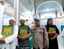 Sosok Polisi Inspiratif Mengajarkan Masyarakat Mengaji di Jambi